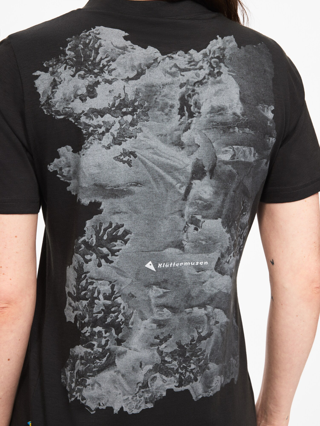 Image 5 for product Narfi Periderm Tee Women's