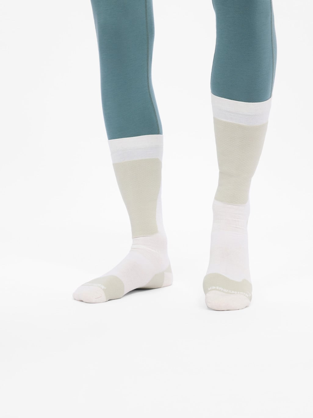 Image 2 for product Mara Knee Socks Unisex