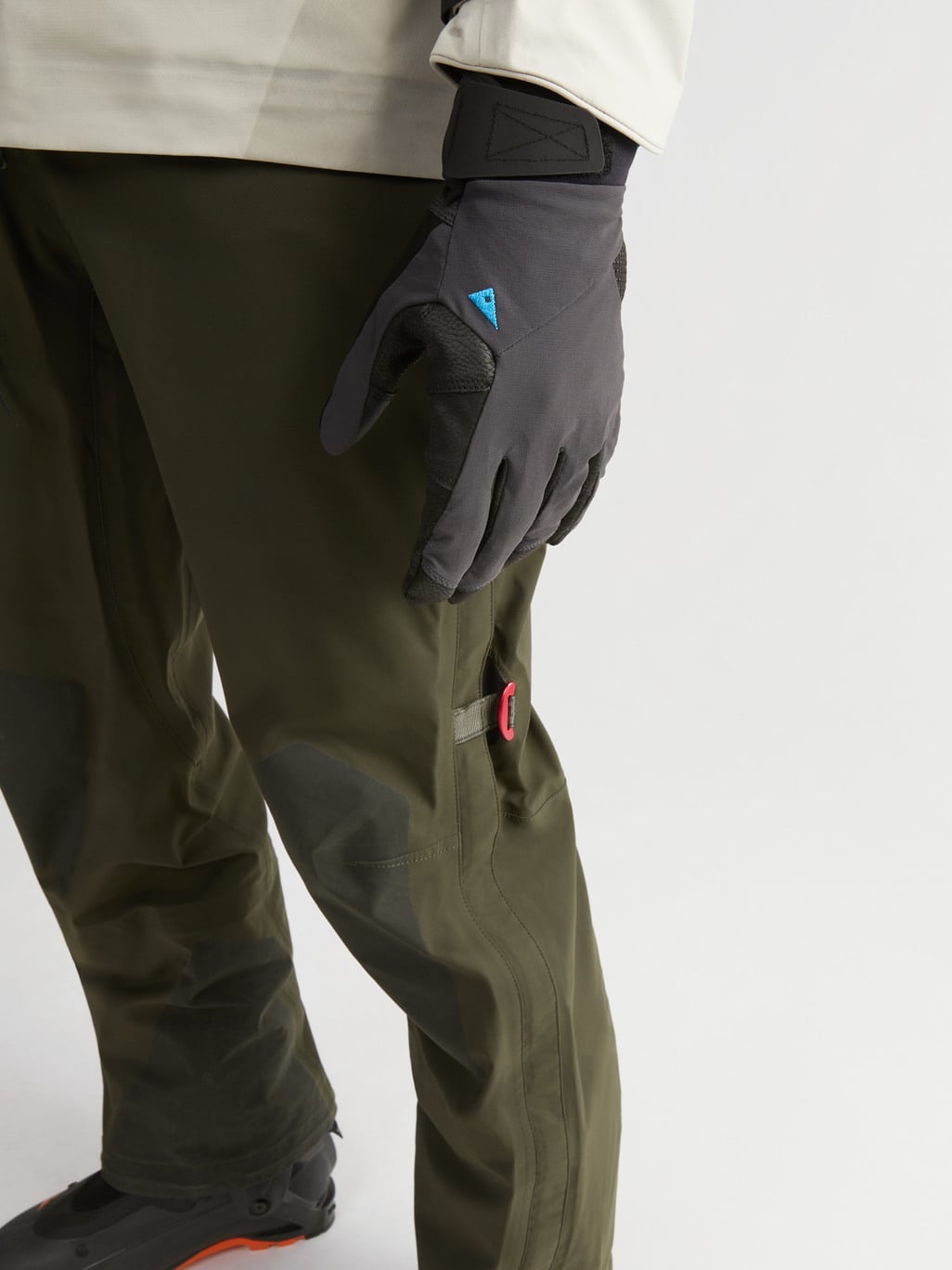 Image 6 for product Galar Gloves Unisex