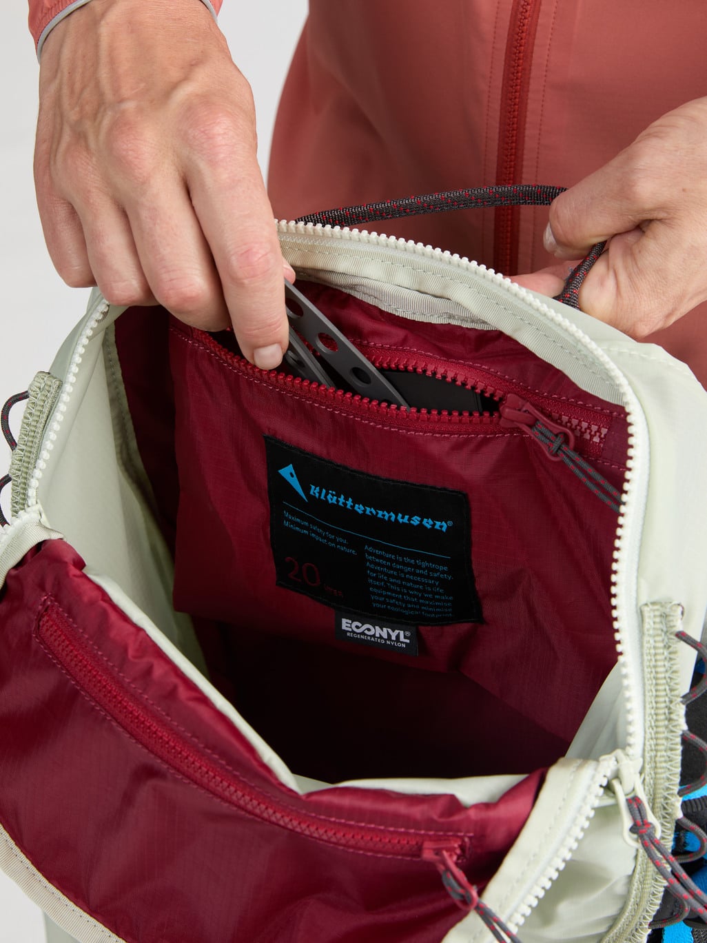Image 10 for product Gilling Backpack 20L
