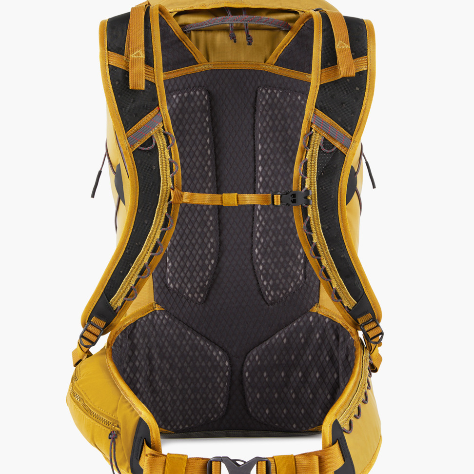 Image 2 for product Gilling Backpack 26L