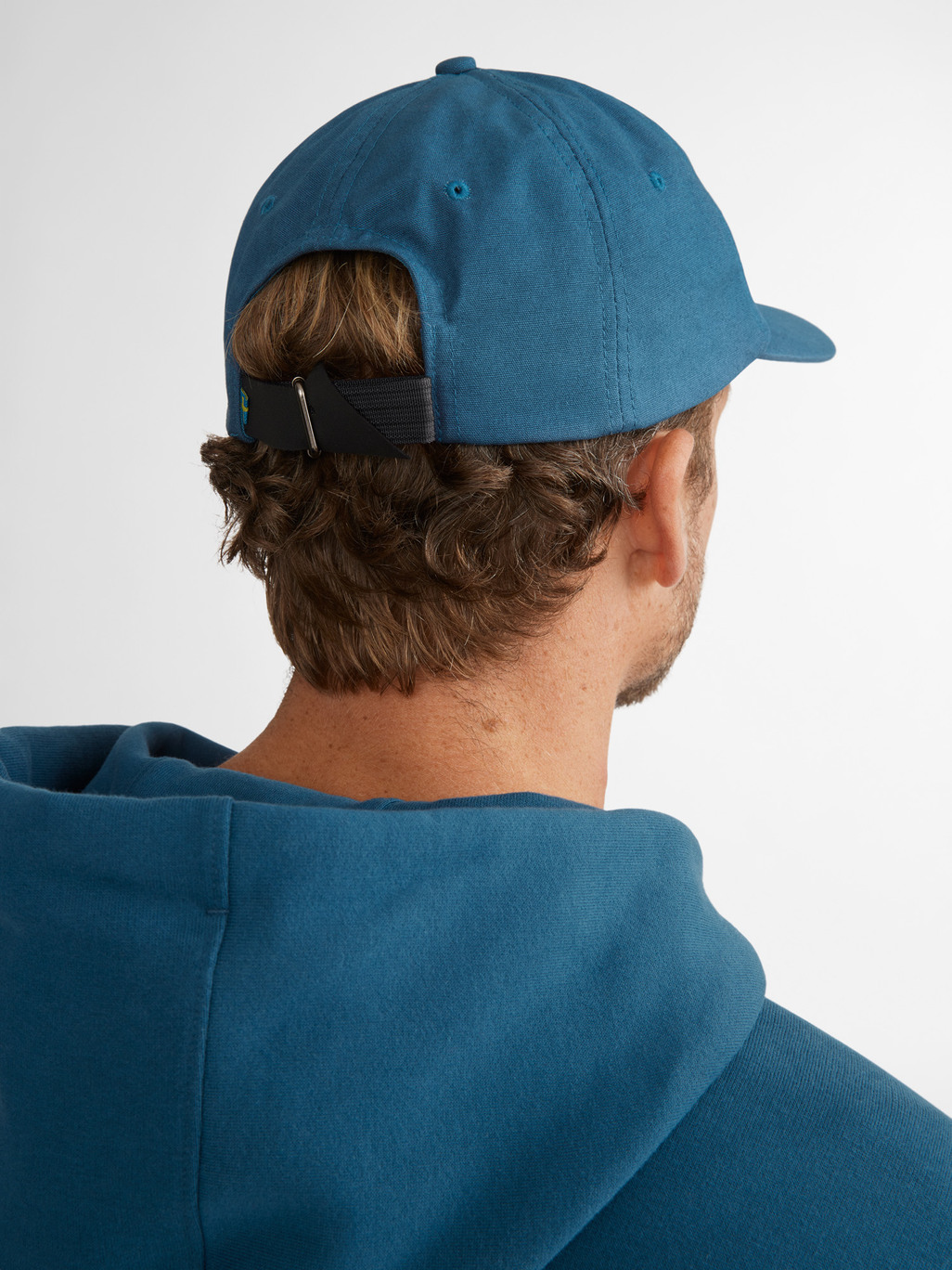 Image 4 for product Runa Maker Cap Unisex