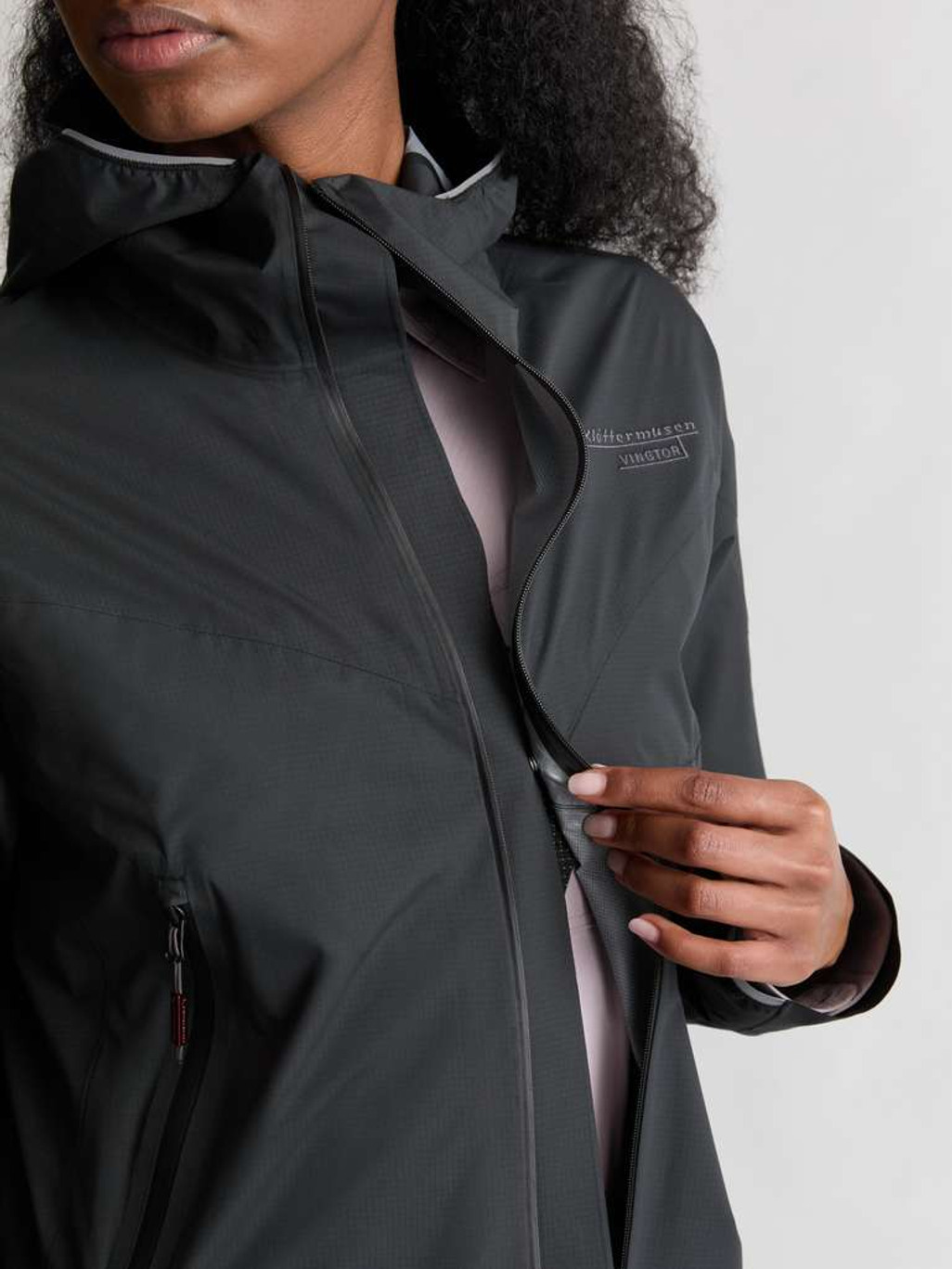 Image 8 for product Vingtor Hood Jacket Women's