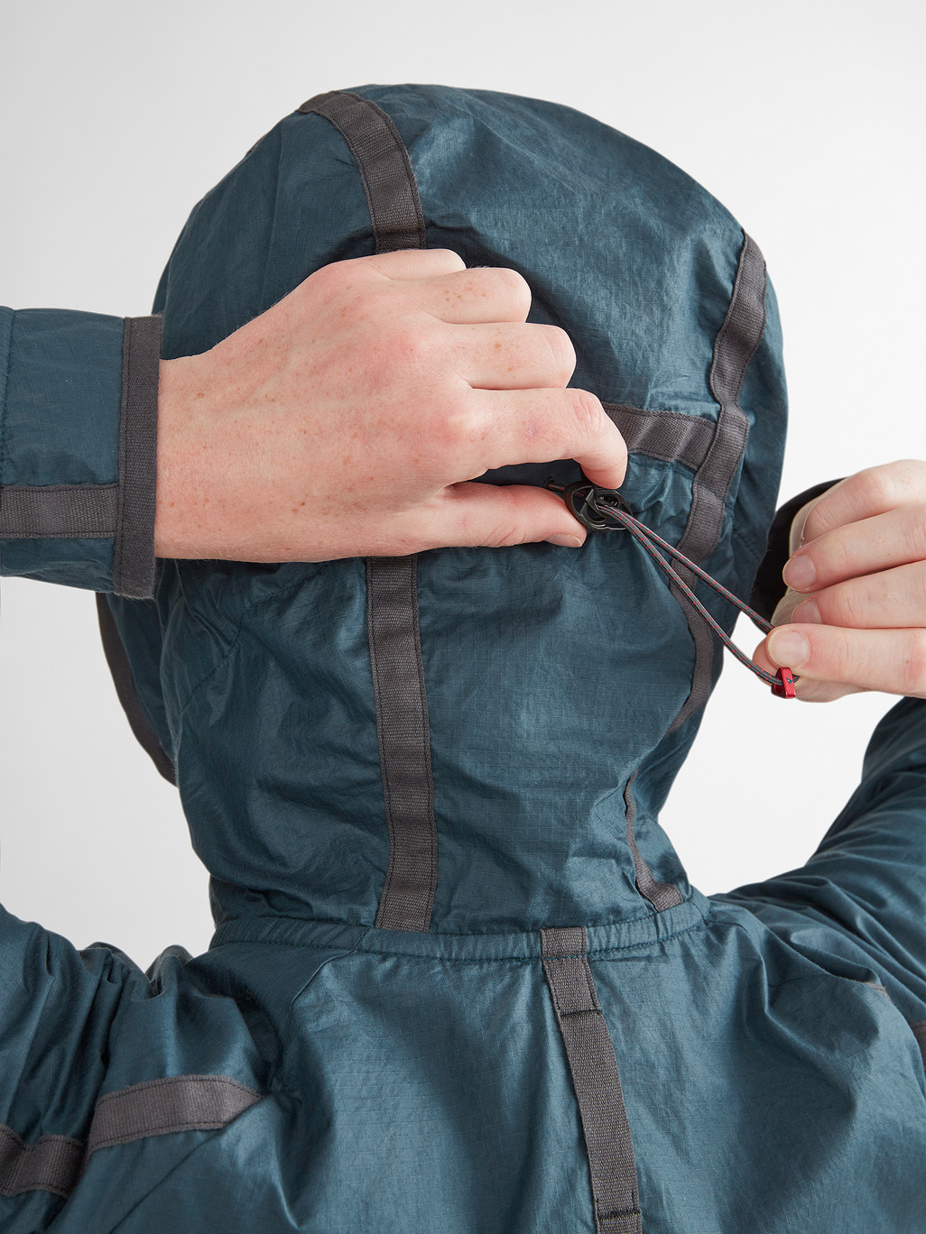 Image 6 for product Ansur Hooded Wind Jacka Dam