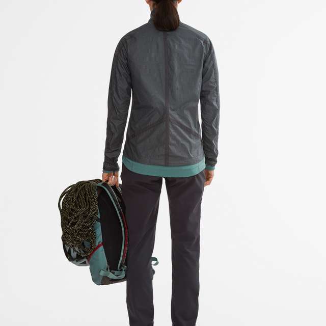 Ansur Wind Jacka Dam