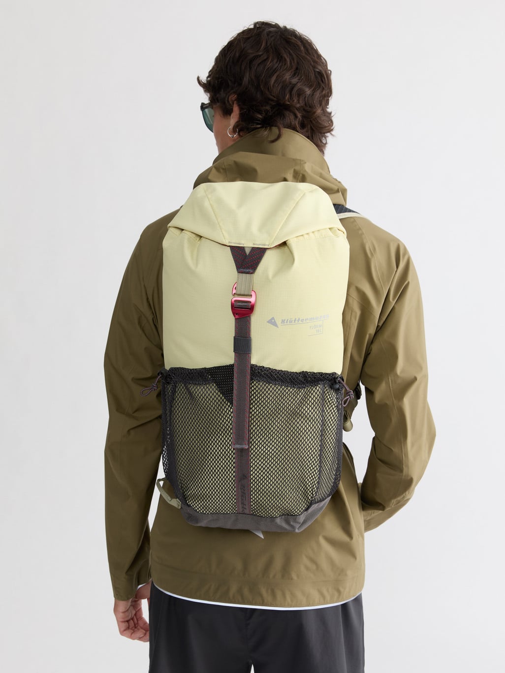 Image 5 for product Fjörm Backpack 18L