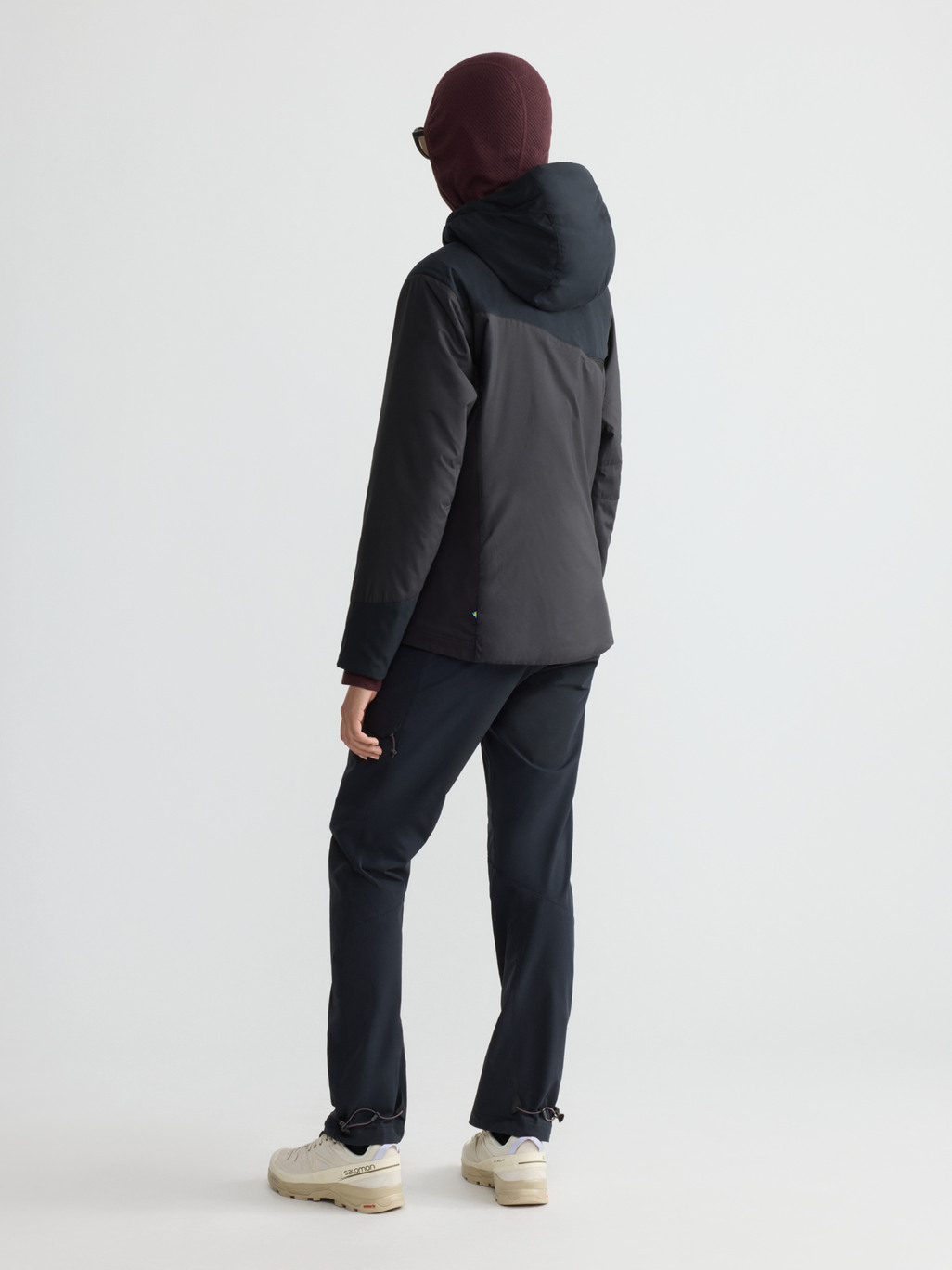 Image 4 for product Urd Light Stretch Kapuzenjacke Damen