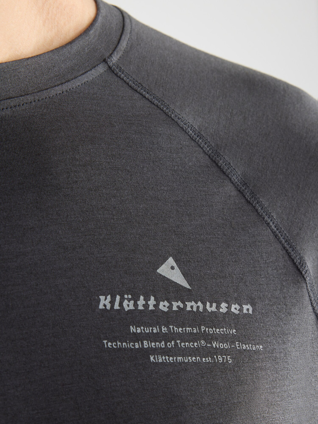 Image 6 for product Fafne Crew LS Tee Men's