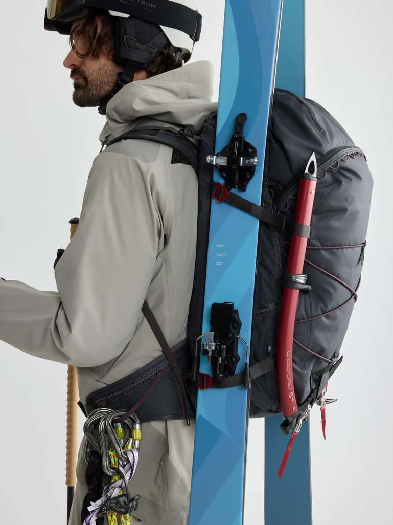 Gyme Backpack 35L image 5